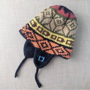 Peruvian Beanie Alpaca hat brown black made in Peru c1
